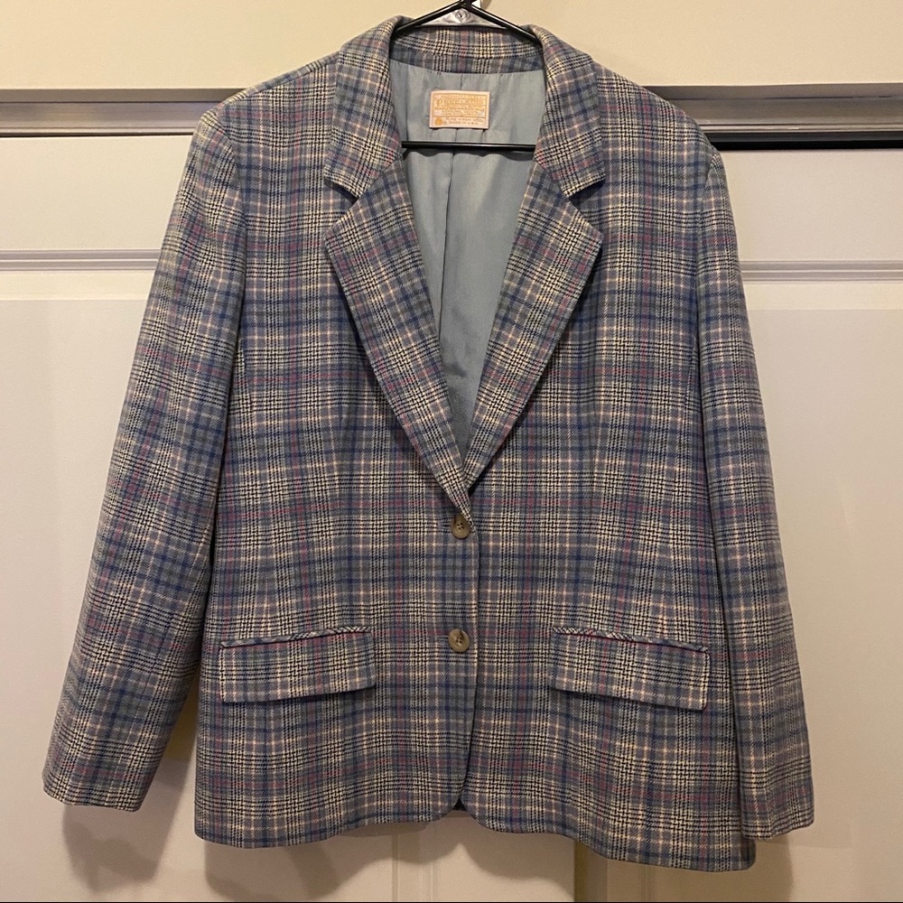 Vintage pastel blazer